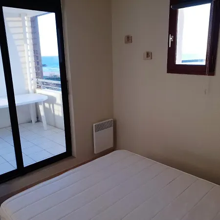شقة With 2 Bedrooms In With Wonderful Sea View Shared Pool Furnished Terrace 100 M From The Beach