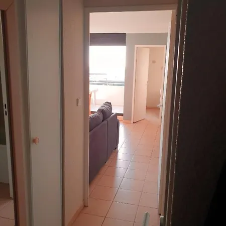 شقة With 2 Bedrooms In With Wonderful Sea View Shared Pool Furnished Terrace 100 M From The Beach آجد